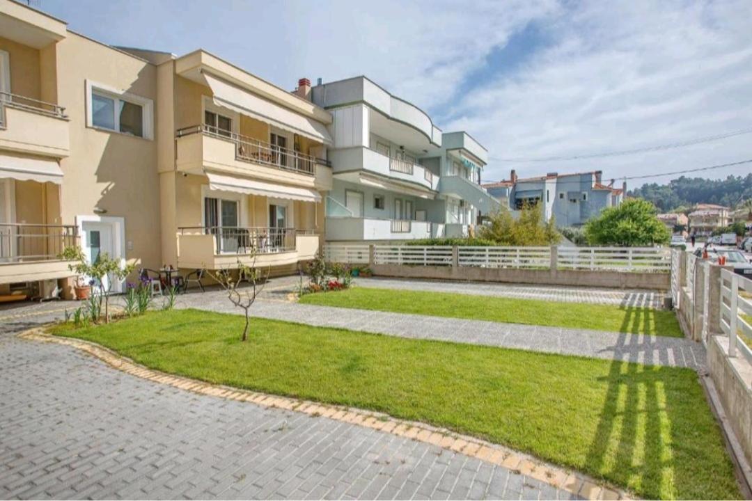 Myrsini'S Apartment Nea Peramos  Ngoại thất bức ảnh