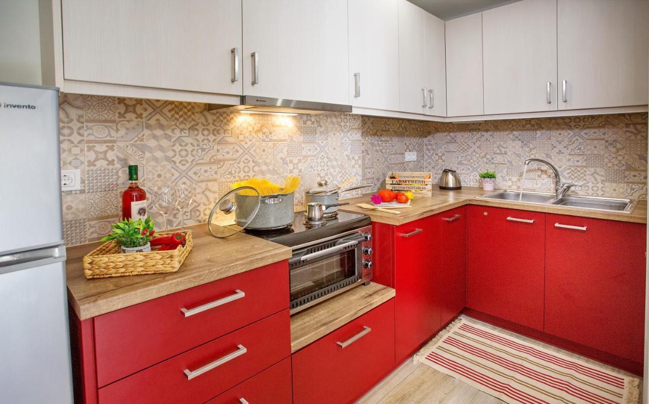 Myrsini'S Apartment Nea Peramos  Ngoại thất bức ảnh