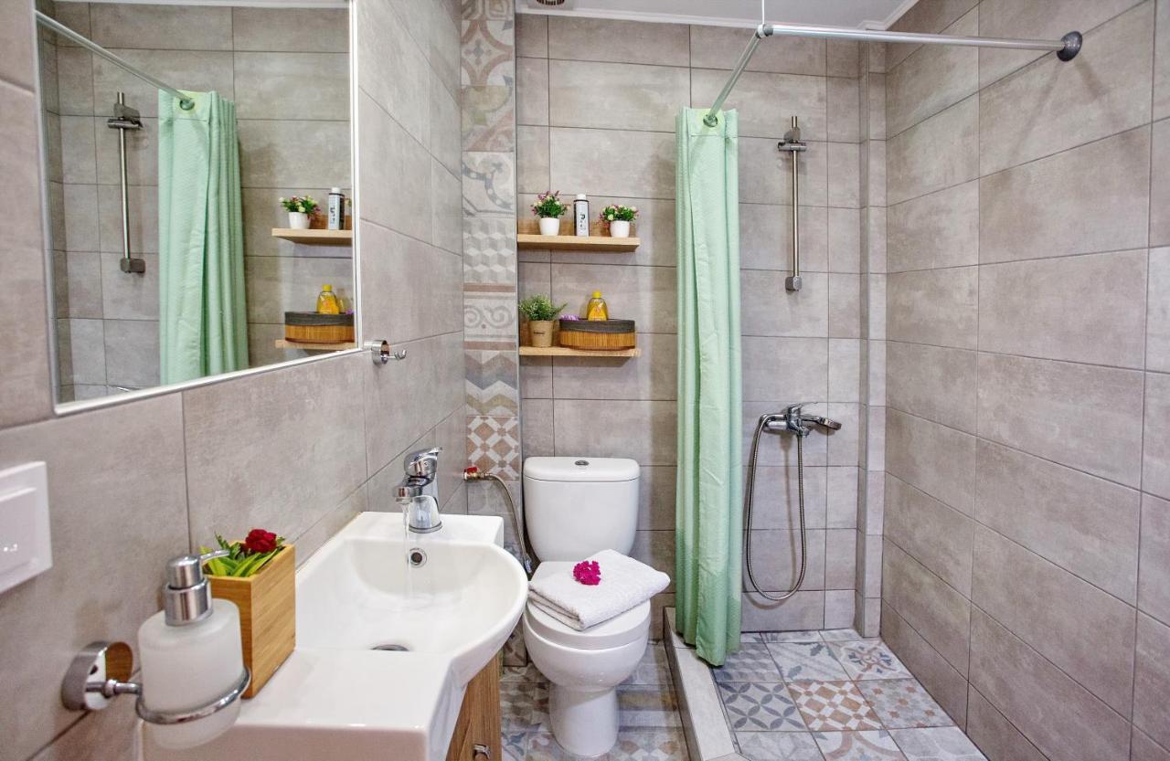 Myrsini'S Apartment Nea Peramos  Ngoại thất bức ảnh